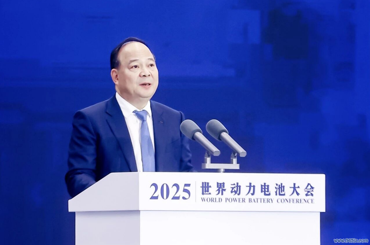 曾毓群谈全固态电板:2030年前百万辆级装车“可能性很小”
